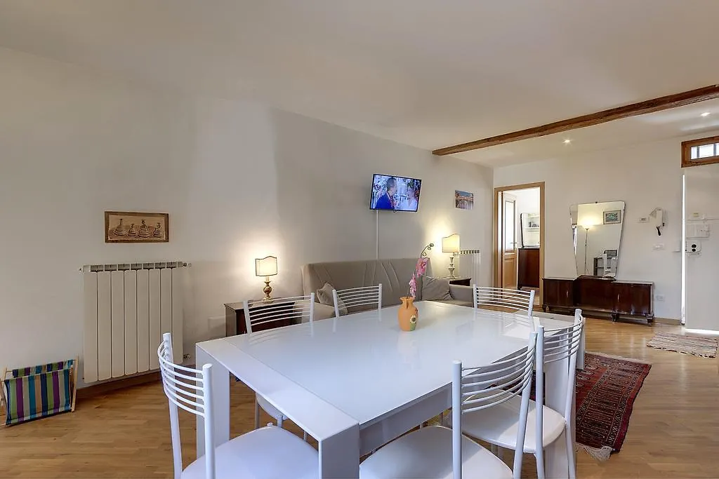 Residenza Leonardo Apartman Firenze
