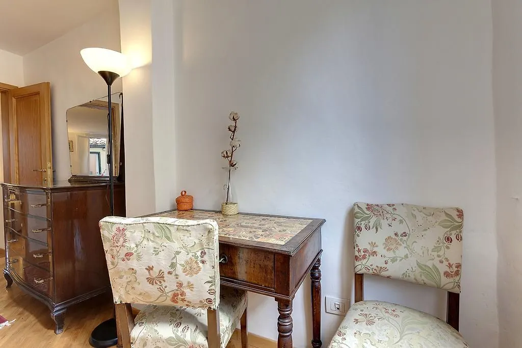 Residenza Leonardo Apartman Firenze Olaszország